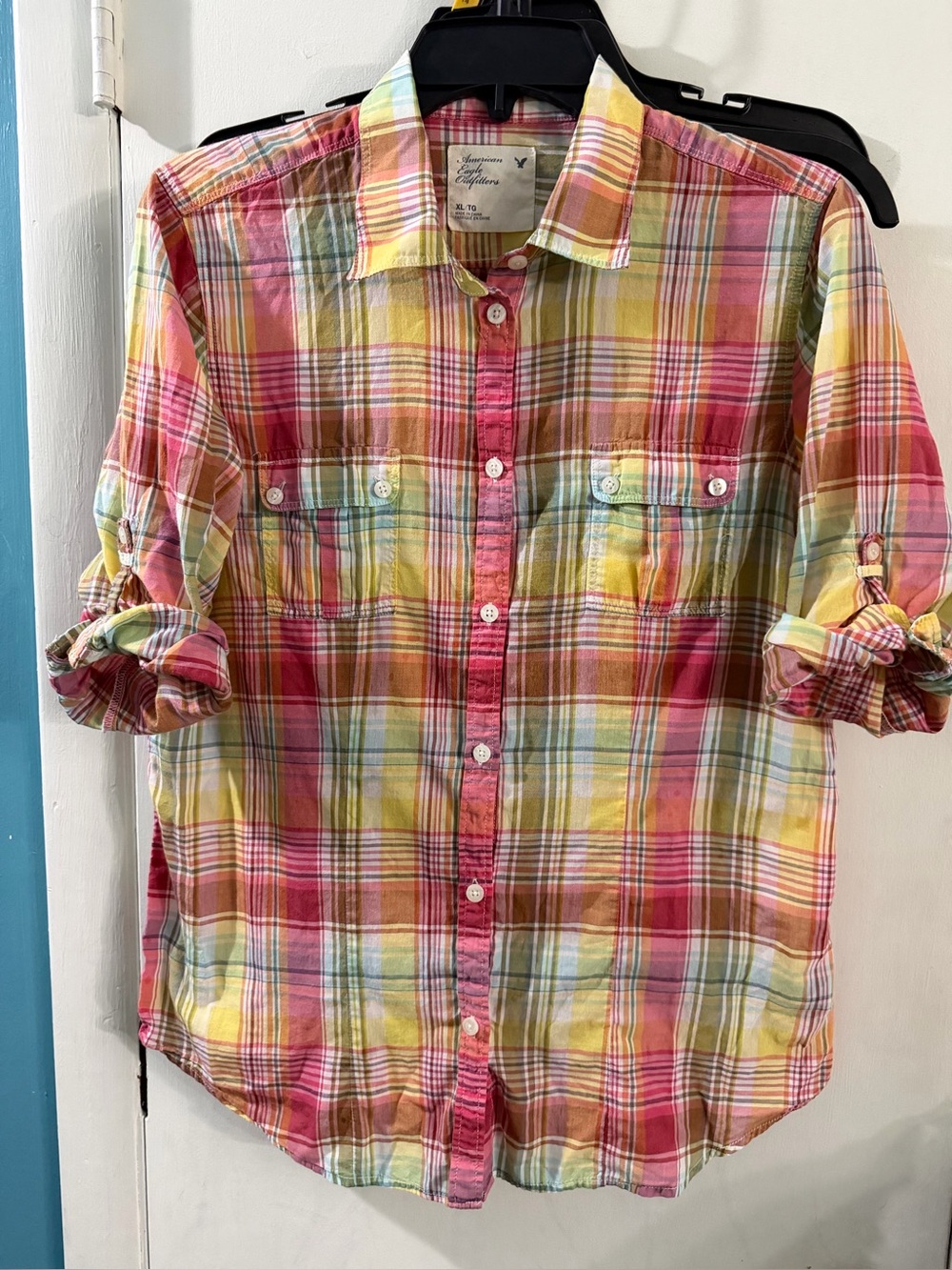 American Eagle XL Button Down Shirt